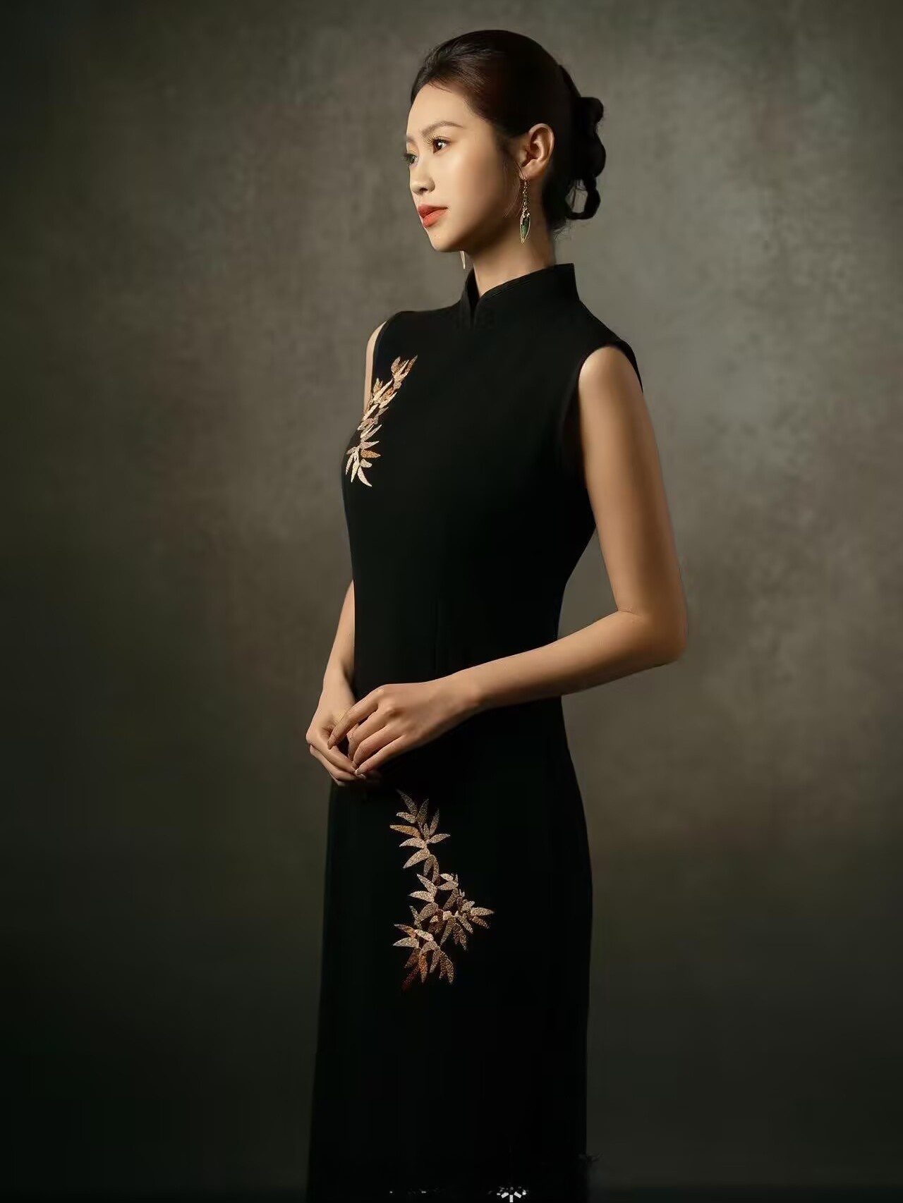 สตูดิโอถ่ายภาพบุคคลสีดำ สไตล์จ - Lighting In Photography Studio บทวิจารณ์และราคา