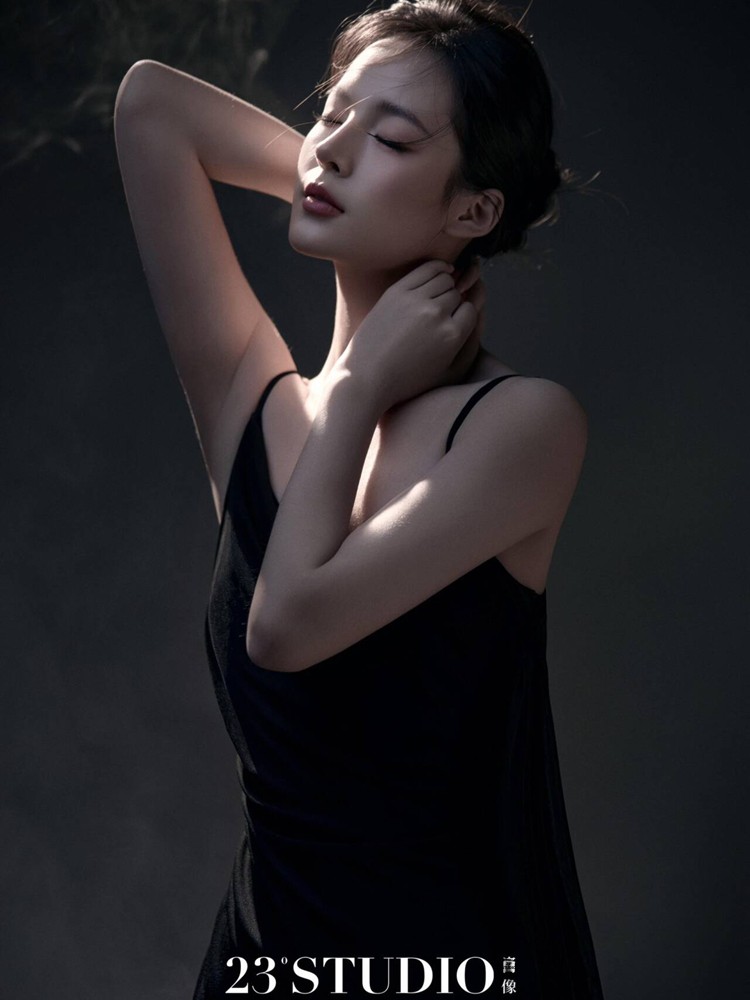 เสื้อผ้าถ่ายภาพสไตล์เกาหลีใหม่ - Lighting In Photography Studio บทวิจารณ์และราคา
